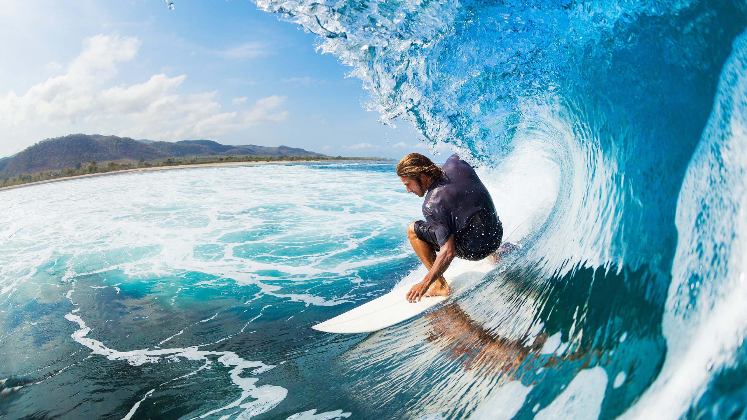 《Dota2》荣耀巅峰终极之战，冠军等待揭晓！