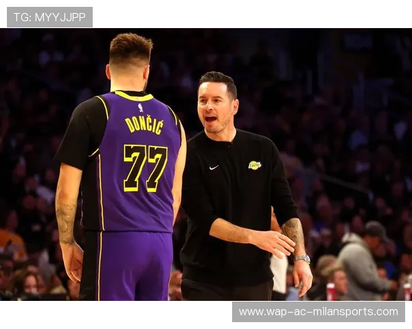 雷迪克摇头走回替补席画面太真实，雷迪克事件怎么回事